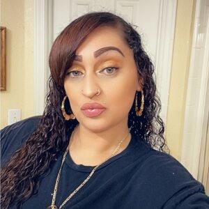 Meet your Posher, Erica